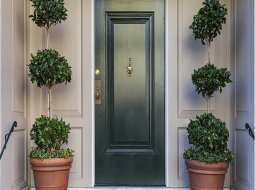 Как выбрать хорошую входную дверь в частный дом: ТОП 9 лучших