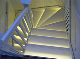 Подсветка лестницы: как сделать светодиодную беспроводную подсветку ступеней своими руками